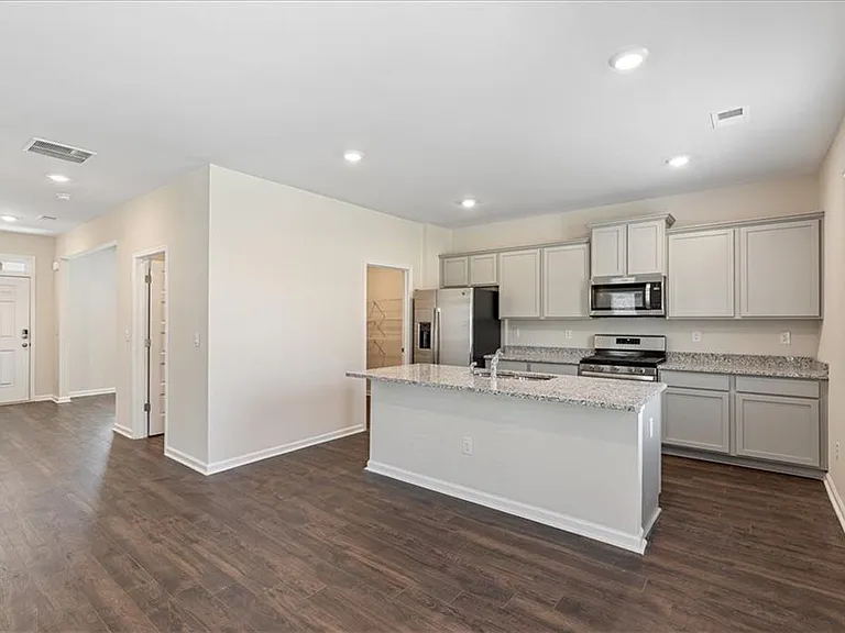 1508 Brangus Dr — Photo 4