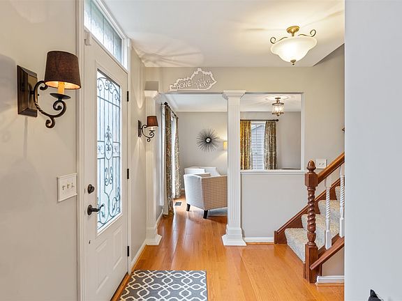 5th image of 1010 Doriel St