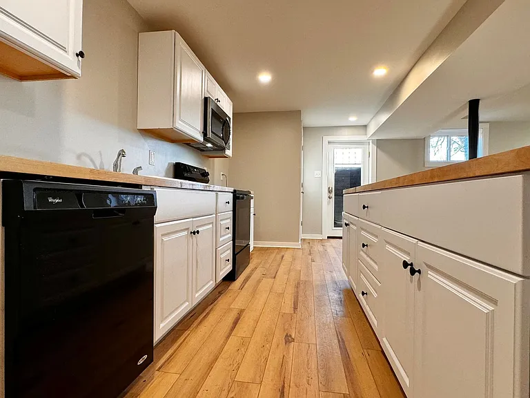 3901 Thomas Dairy Ln — Photo 6