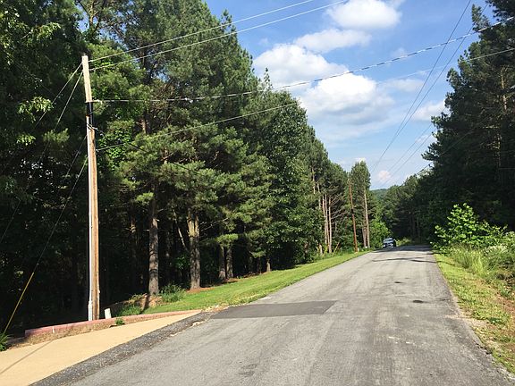 3rd image of McKenzie Dr