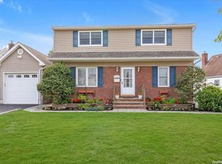 2410 Natta Blvd, Bellmore, NY 11710