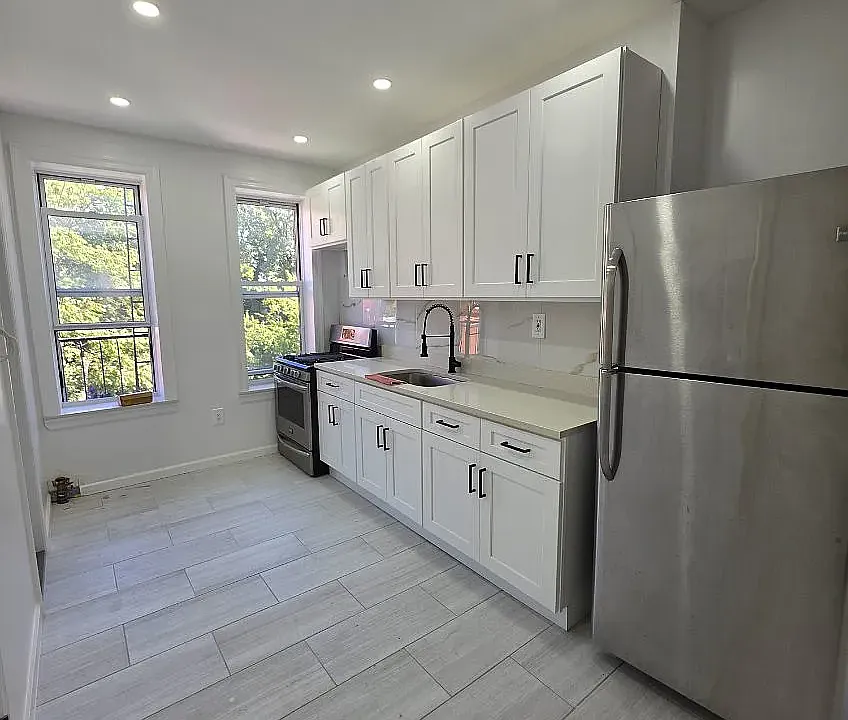 71-13 Fresh Pond Rd #3R