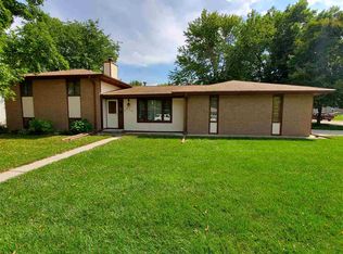 201 Granville Ave, Beatrice, NE 68310