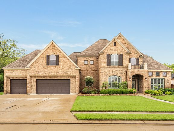 5th image of 312 Arrowhead Dr