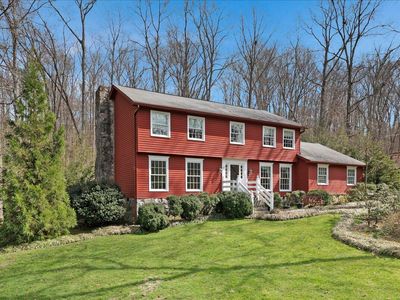 933 Dunsinane Rd, Signal Mountain, TN, 37377