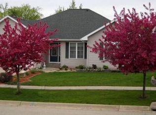 611 Roosevelt St, Lisbon, IA 52253