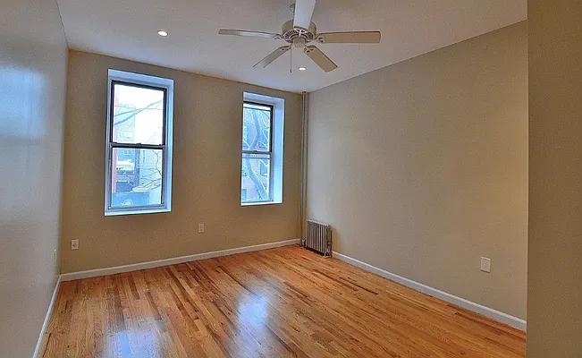 Rented by Hagstrom Management Inc | media 42