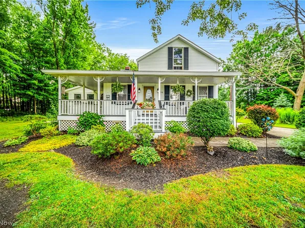 8976 Hendricks Rd, Mentor, OH 44060