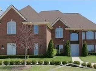 106 Sand Bar Ln, Detroit, MI 48214