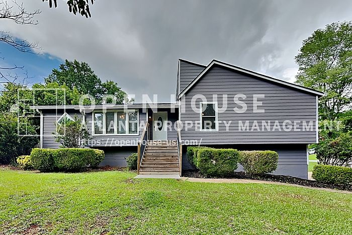 1st image of 3777 Junction Dr NW
