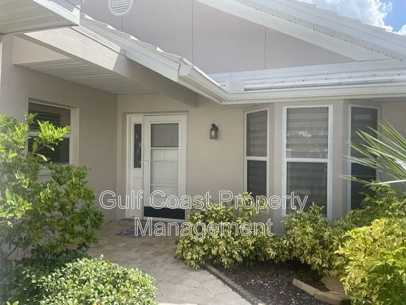 2 bed, 2.0 bath, 1396 sqft, $2,250 — Photo 2