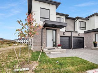 175 Doan Dr #207, Middlesex Centre, ON N0L 1R0