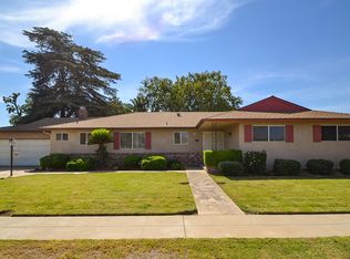1113 E Los Altos Ave, Fresno, CA 93710