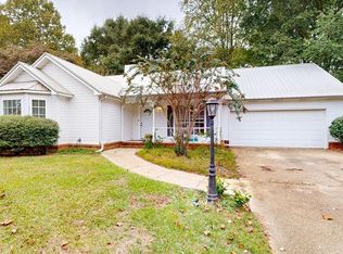 209 Waynesboro Way, Dothan, AL 36305