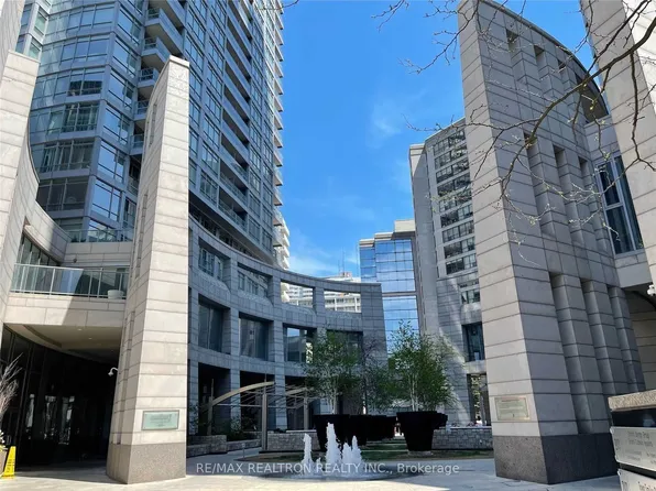 2191 Yonge St, Toronto, ON