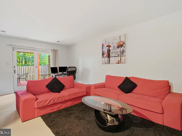 3316 Stone Heather Ct — Photo 32