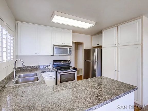 3rd image of 17147 W Bernardo W #105