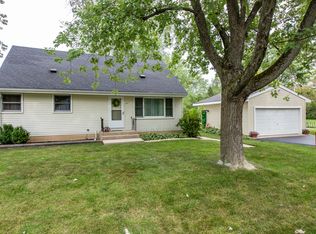 33471 N Eastwood Rd, Grayslake, IL 60030