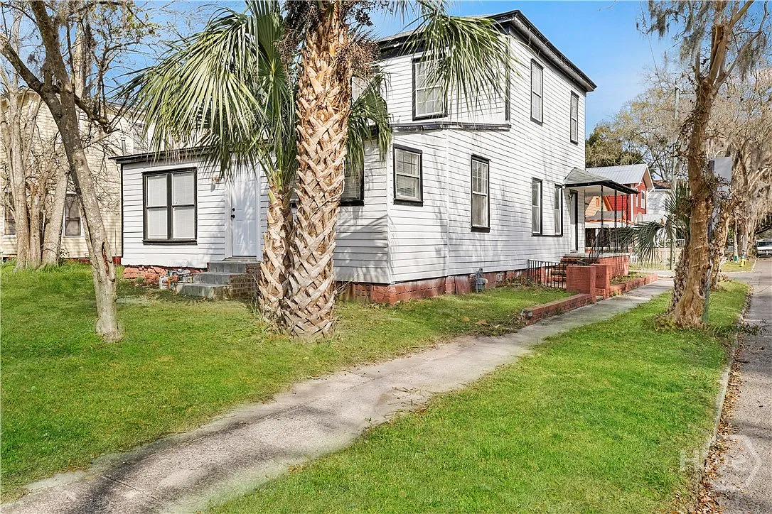 3 bed, 2.0 bath, 1773 sqft, $2,900 — Photo 4