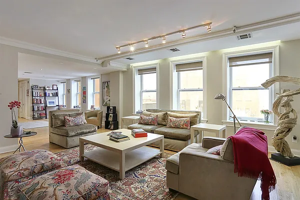 Rented by Corcoran | media 45