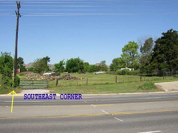 4th image of 8739 Davis Blvd