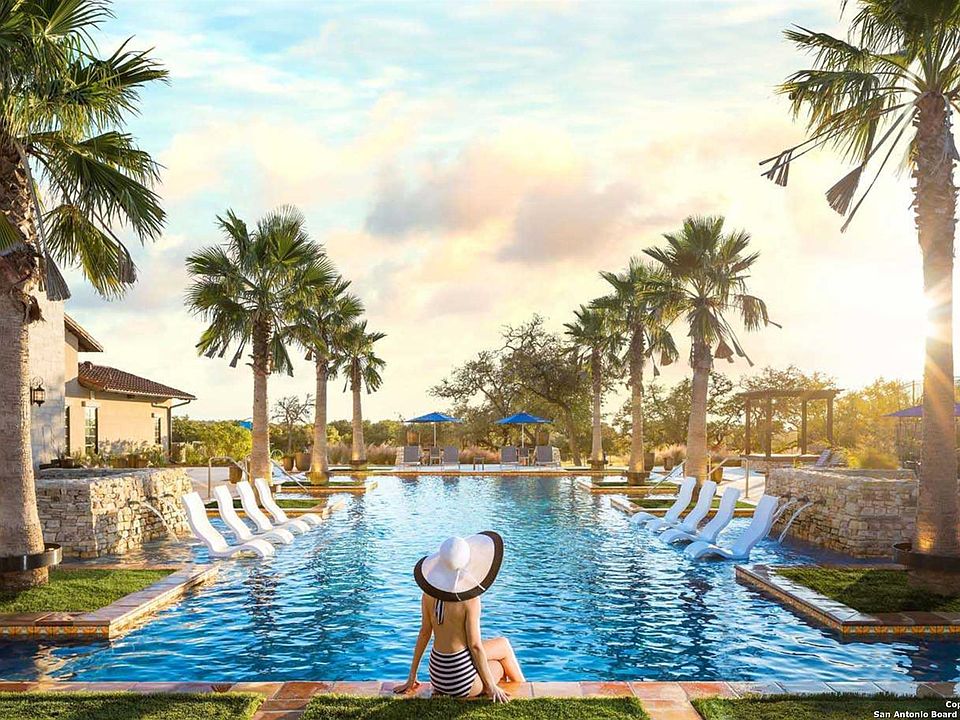 1st image of 218 Vizcaya