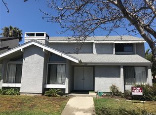 2207 Huntington St #1, Huntington Beach, CA 92648