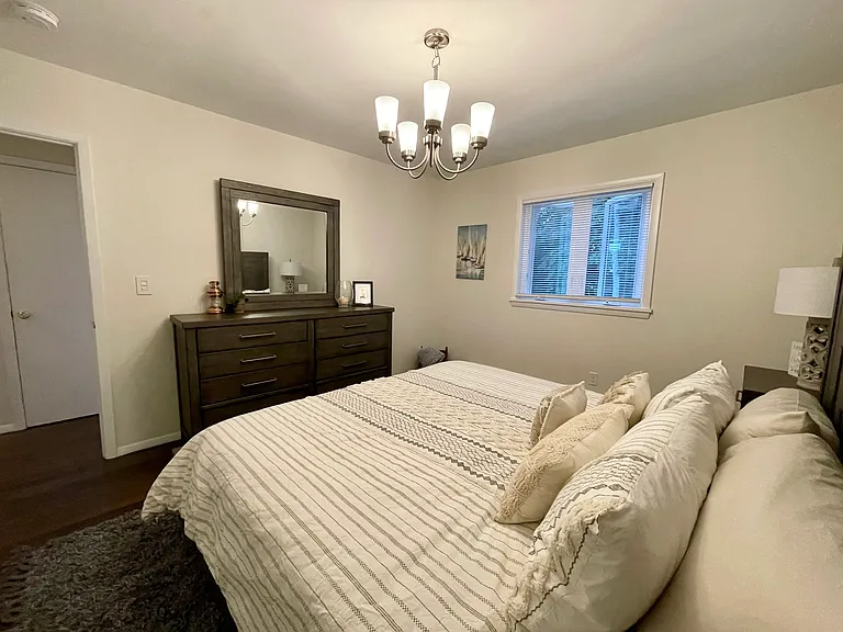 6 Community Dr — Photo 21