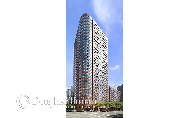 Rented by Douglas Elliman | media 31