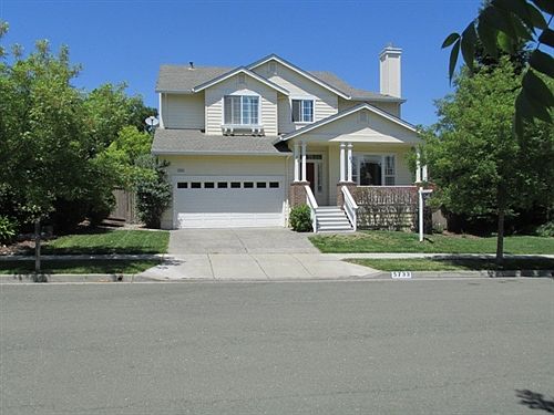 5733 Evening Way