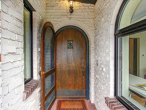 3rd image of 1543 NW Woodbine Way