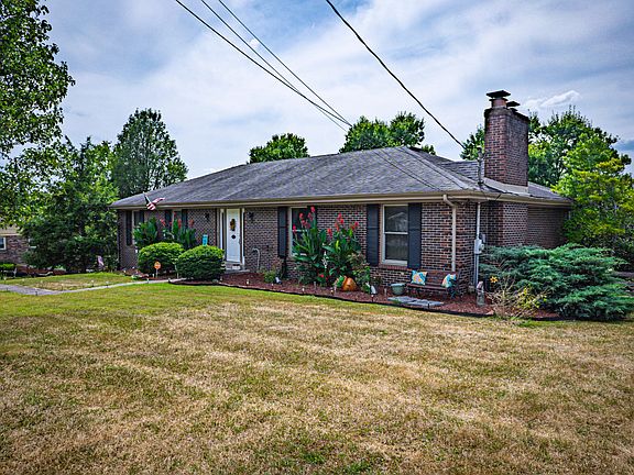 2nd image of 105 Forest Hill Dr