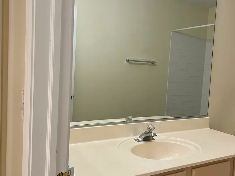 2308 Sedgwick Ct — Photo 19