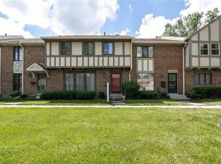 8118 E Cheswick Dr, Indianapolis, IN