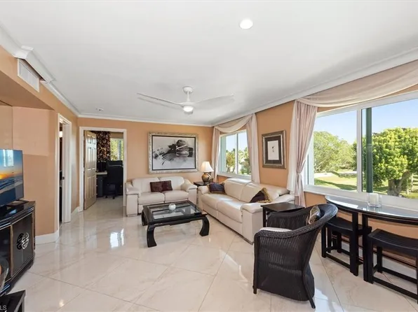 498 Broad AVE S #H498, NAPLES, FL 34102