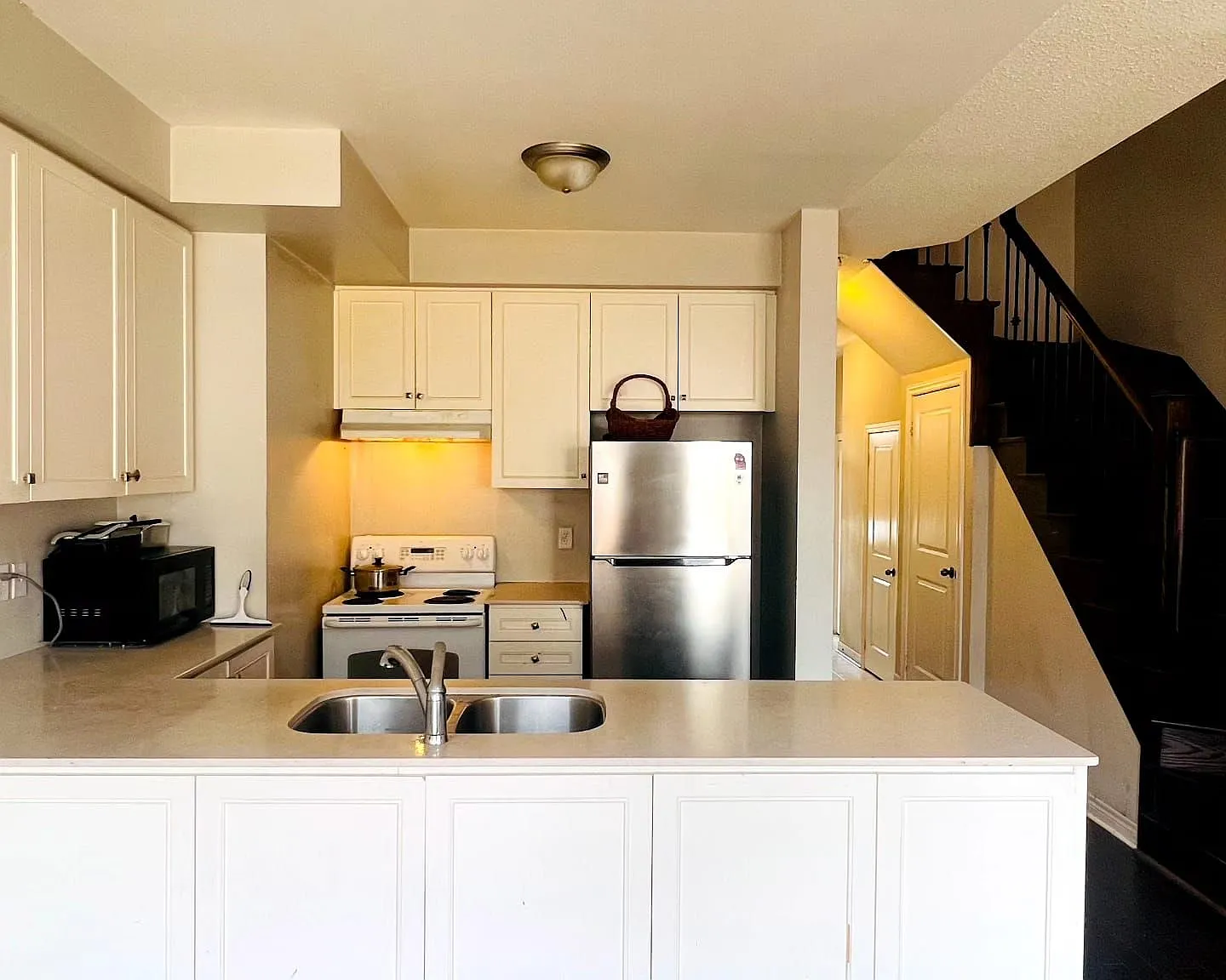 1 bed, $1,400 — Photo 2