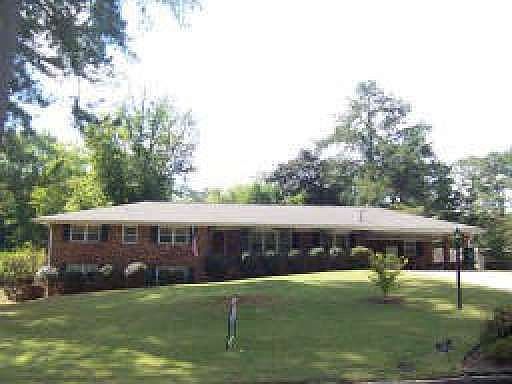 1st image of 2636 Whiteleigh Dr NE