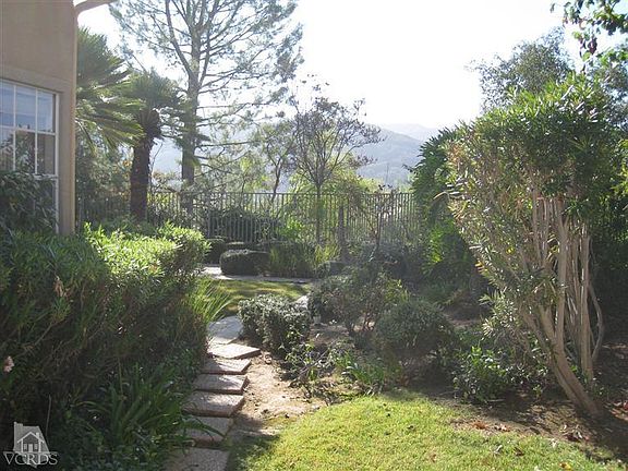 4th image of 3112 La Casa Ct