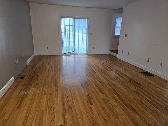 2nd image of 37 Alden St APT Q