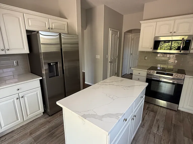 1611 Red Poppy Dr — Photo 13