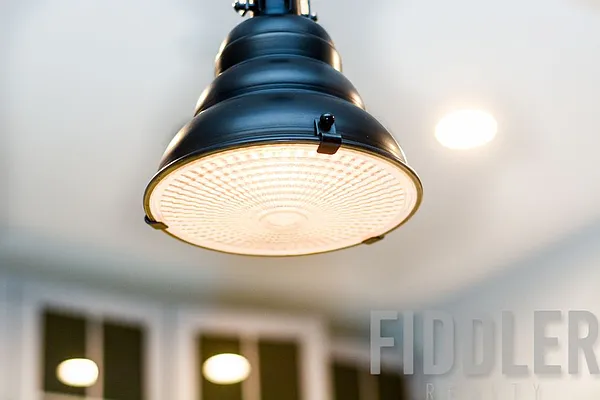 Rented by Fiddler Realty | media 43