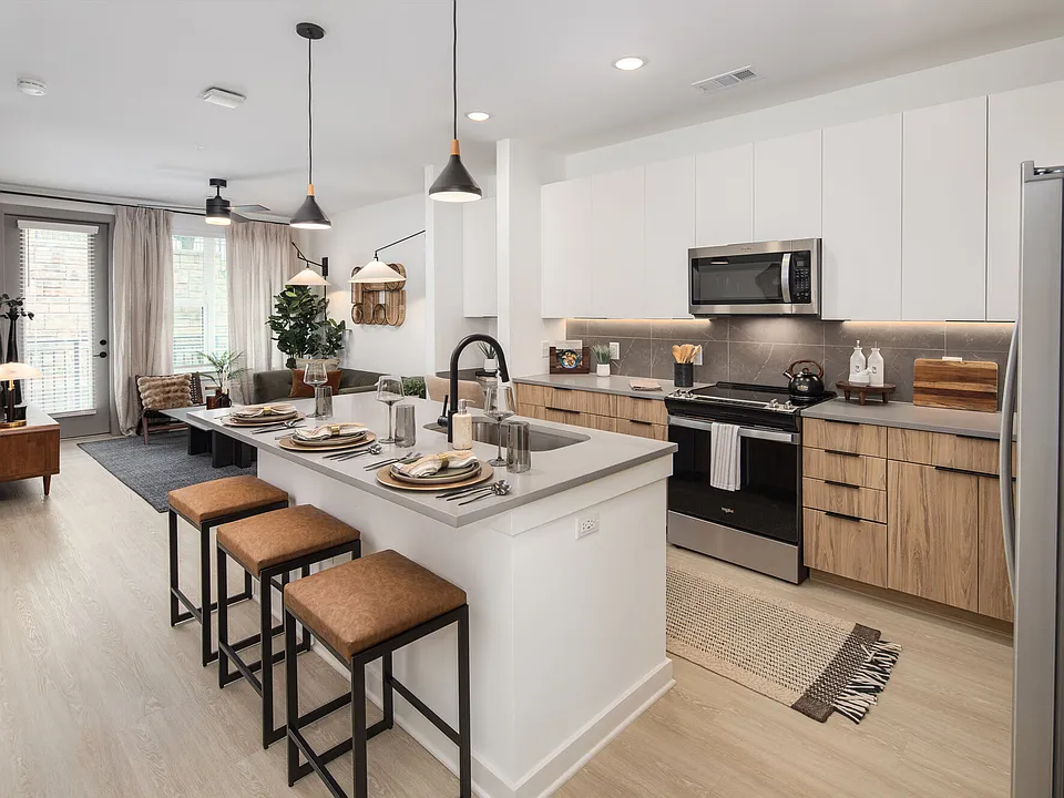Solis Peachtree Corners apartments community photo
