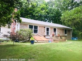 22 Windy Hill Rd, Oak Bluffs, MA 02557