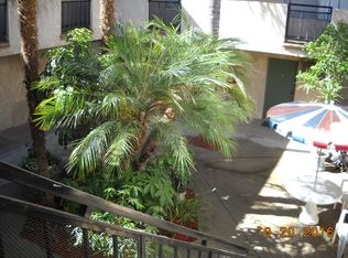 18569 Burbank Blvd APT 105, Tarzana, CA 91356