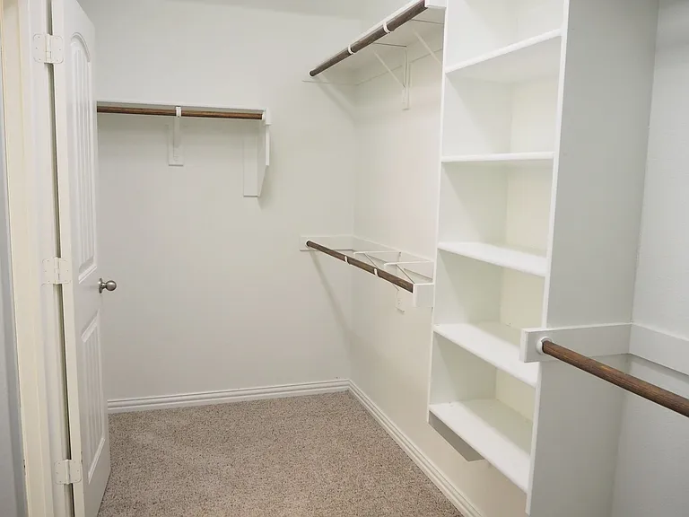 14832 Rocky Face Ln — Photo 23
