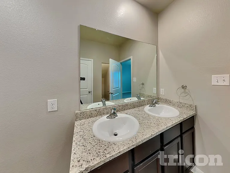 11769 Alcoser Ct — Photo 8