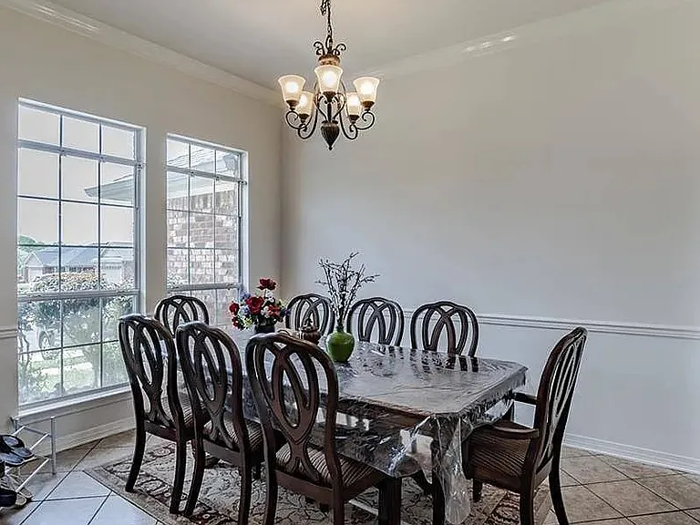 1375 Selby Phillips Dr — Photo 4