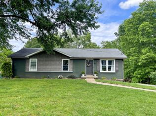 504 Dale Terrace Ct, Clarksville, TN 37042