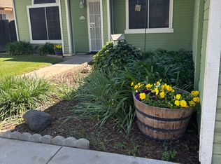 1522 Charlottesville Ln, Ceres, CA 95307