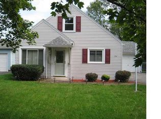 134 Wood Rd, Rochester, NY 14626